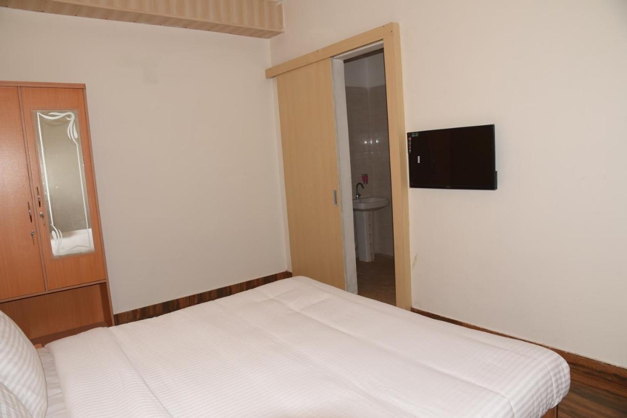 The Palm Tree -Family Stay Amritsar Luaran gambar
